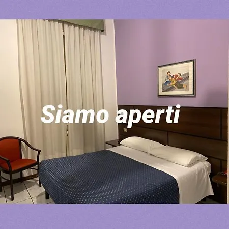 Catalani E Madrid Hotel Mediolan