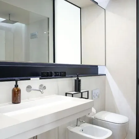아파트호텔 Bmore Apartments Duomo - Luxury Apartments Near Duomo