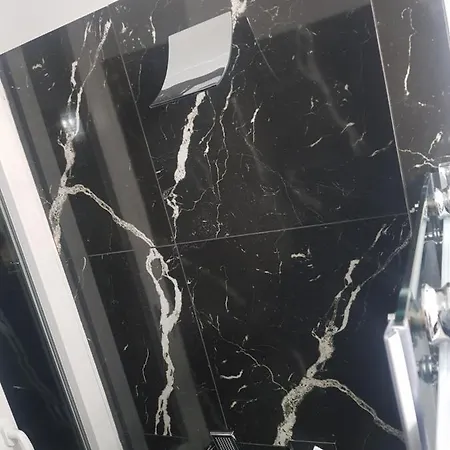 Black & White Prázdninový dům