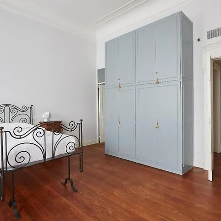 Sant'ambrogio Halldis Appartement