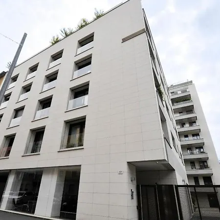Tortona Halldis Apartment