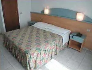 Hotel Trieste 2*
