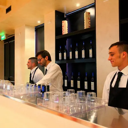 Excel Naviglio - Ca'bianca 4* ミラノ