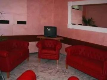 Отель Ideale 3*