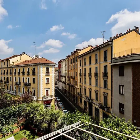 アイエロ ルームズ 3* ミラノ