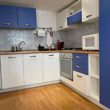 Apartment Lafilo 3 *
