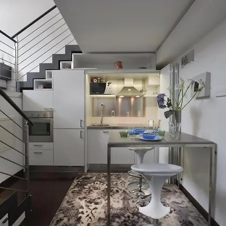 Caiazzo Halldis Apartment *