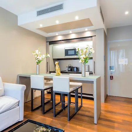 Retreats Duomo Beauty & Апартаменты