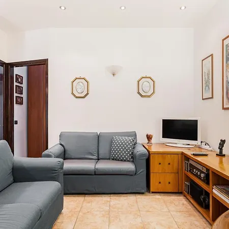 Your Cozy In - Via Rovereto
