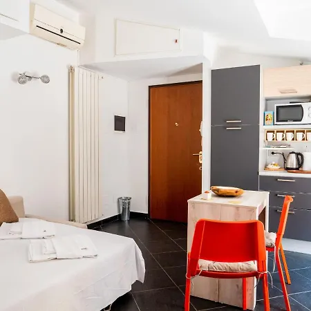 Apartment The Best Rent - Cozy Attic With Balcony In Nolo District Milan