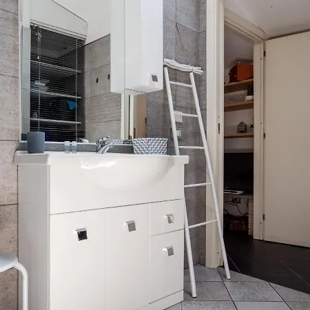 The Best Rent - Cozy Attic With Balcony In Nolo District Milan