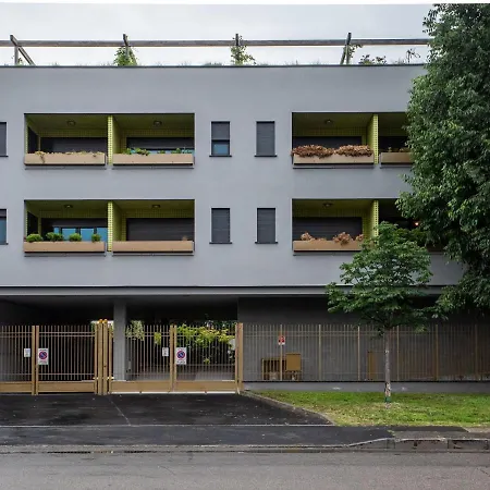 Daire The Best Rent - Modern With Balcony In Maciachini *