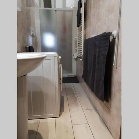 Konukevi Simple Room Ca Granda M5