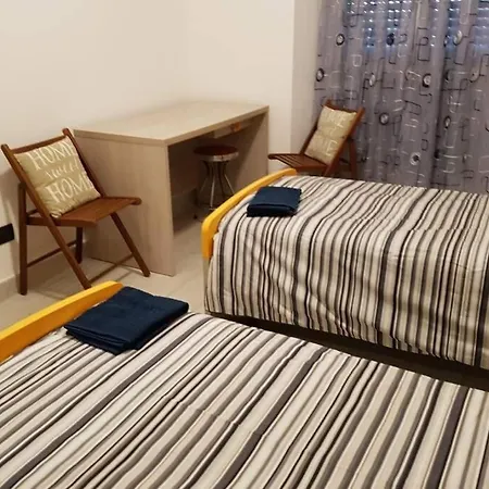 Simple Room Ca Granda M5 Milan