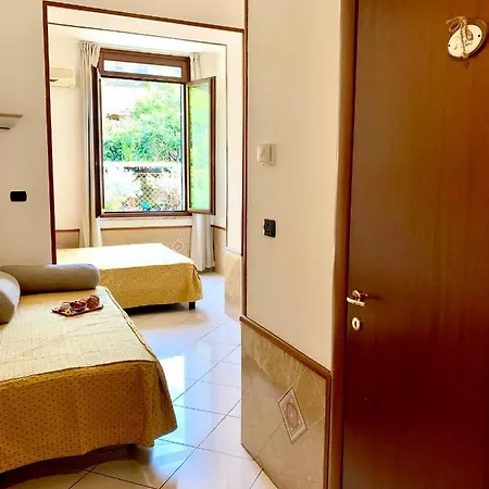 Hotel Astrid 2*