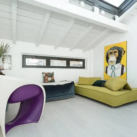 公寓 Unique 4 Storey House On Naviglio 4bd, 4bt *