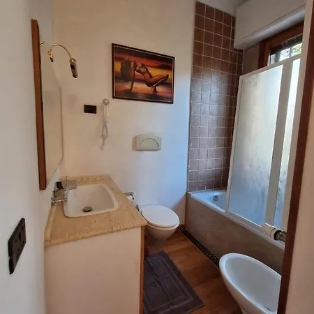Bed & Breakfast Bbking Ospedale Sacco *