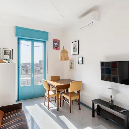 The Blue Nest With A View - 7th Floor- Via Palestrina Μιλάνο