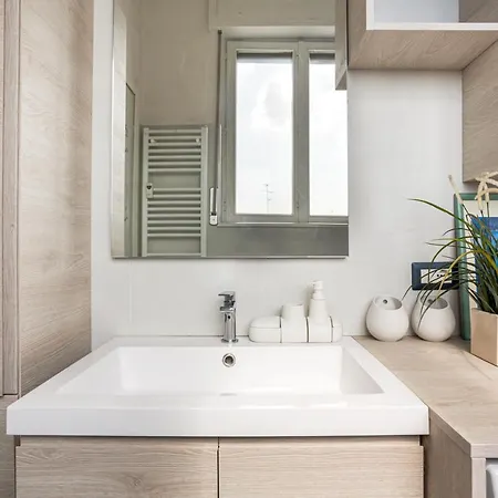 The Blue Nest With A View - 7th Floor- Via Palestrina Milano