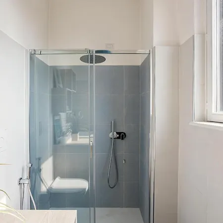 Apartment The Blue Nest With A View - 7th Floor- Via Palestrina