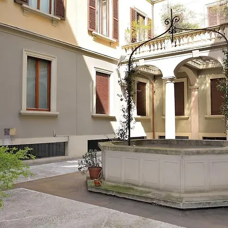 Apartment Youhosty - Del Lauro 6 *