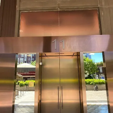 Number House - Number 11 Μιλάνο