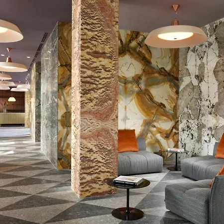 Verticale | Esperienze 4* Milaan