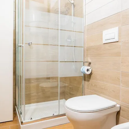 The Rent - One Bedroom Close Crescenzago Subway Appartement Milaan