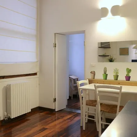 公寓 Historical Center Montenapoleone Loft