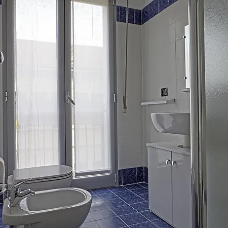 Nino Apartament *