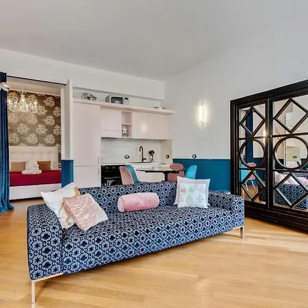 Design Apartment In The Hearth Of Brera