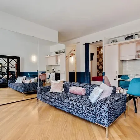 Design Apartment In The Hearth Of Brera Apartment