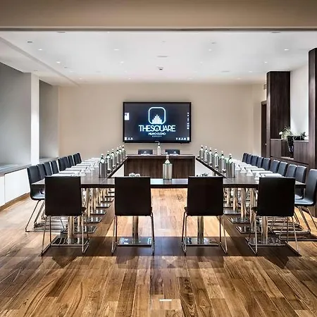 The Square Duomo - Preferred & Hotel