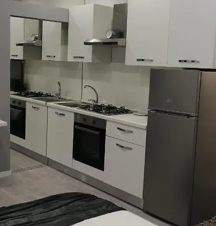 Center Porta Romana 4*