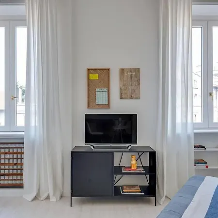 Easylife - - Seveso 44 - Апартаменты