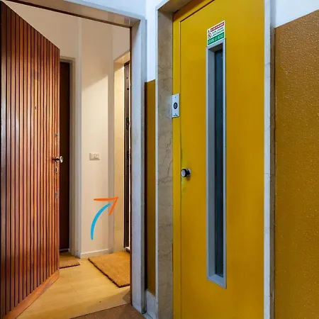 公寓 House San Cristoforo M4 *