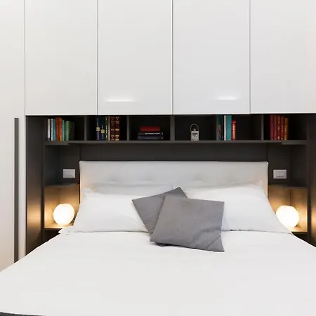 House San Cristoforo M4 * 米兰