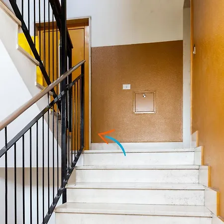 House San Cristoforo M4 Apartman Milánó
