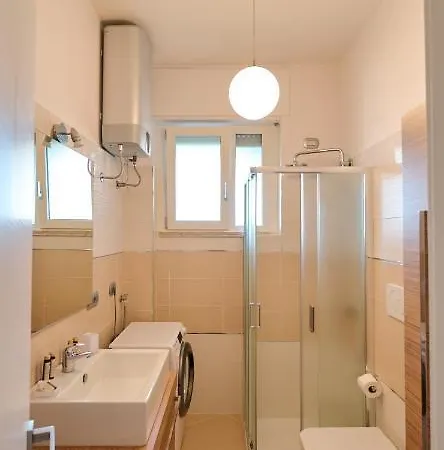 Apartament Skyline *