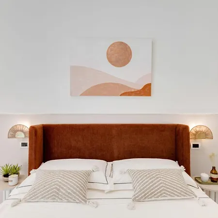 Vakantiehuis New And Design Flat In The Hearth Of *