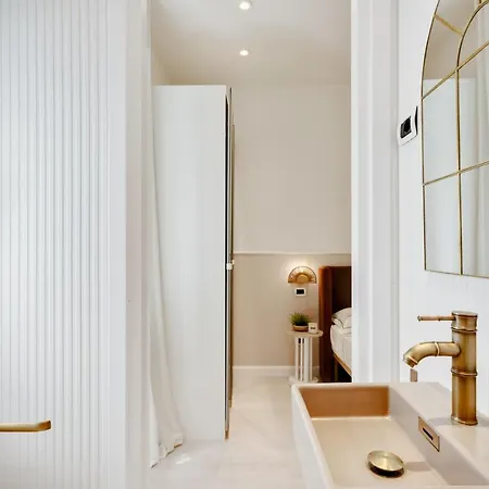 Vakantiehuis New And Design Flat In The Hearth Of *