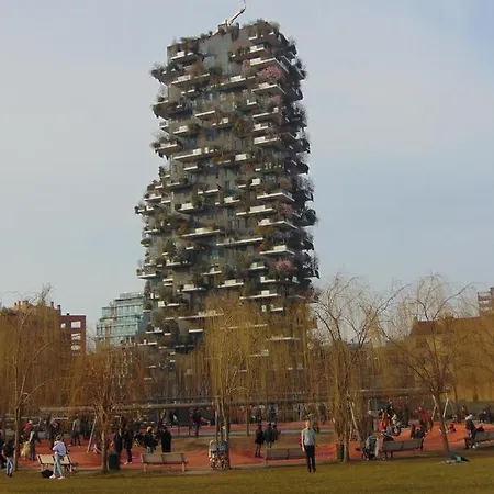 King's House Bosco Verticale Unicredit Tower Gaeaulenti * Milánó