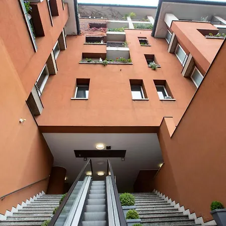 Apartmán Queen Of Brera - San Marco 1 *