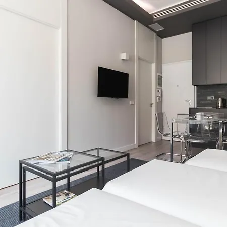 Baracchini 9 B * Milano