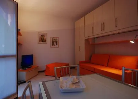 Candoglia Halldis Apartments * Milan