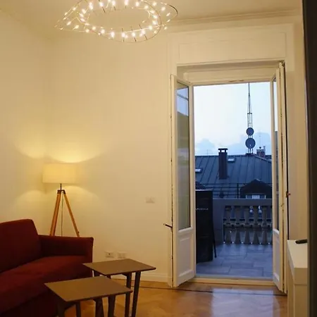 Apartment Lacaralele1