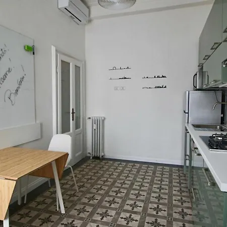 Lacaralele1 Apartment