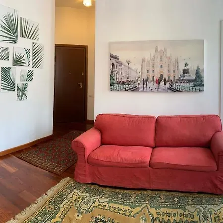 Apartamento Bilocale Appena Ristrutturato - Stazione Milán