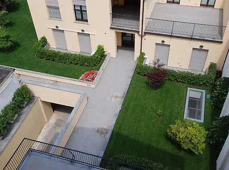 Candoglia Halldis Apartments * Milan