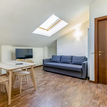 Alessia's Flat - Affori * ميلان